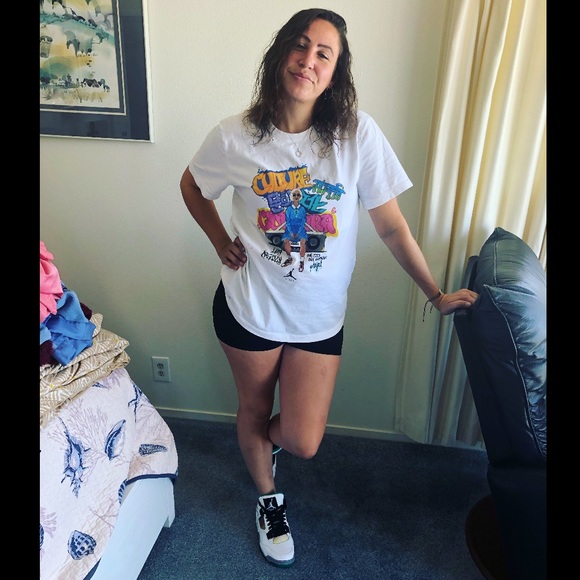 Nicki Living Freely - Picture 7 of 11